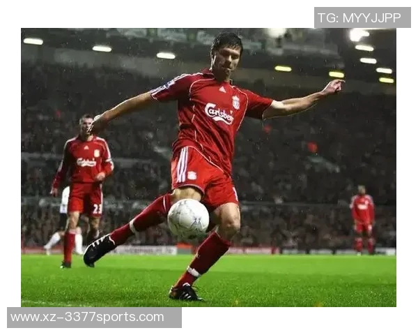 前瓜帅助教盛赞阿隆索未来教练潜力他渴望学习与成长