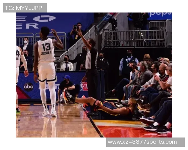 吉莱斯皮上半场表现惊艳6投5中斩获13分三分球命中率高达75 吉莱斯皮上半场表现惊艳6投5中斩获13分三分球命中率高达75