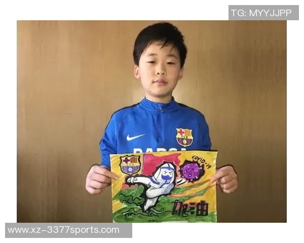 费尔明回乡参加巴萨球迷协会成立活动与球迷亲密互动签名留念